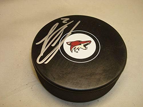 Nicklas Grossmann assinou o Arizona Coyotes Hockey Puck autografado 1A - Pucks autografados da NHL