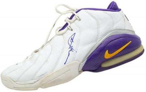 Rick Fox assinou o jogo usado 2001 Party Season Par of Nike Sneakers Fox Loa - tênis da NBA autografados