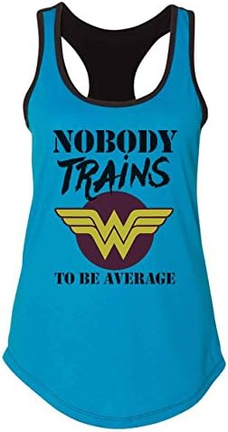 Tanques de treino engraçados Ninguém treina para ser uma média da Mulher Maravilha Camisas Royaltee
