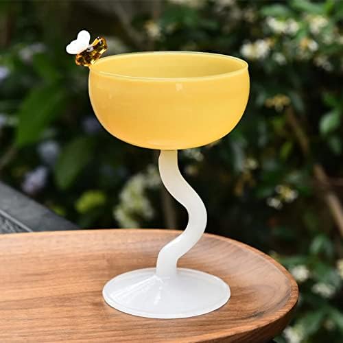 Wavy Wine Glass 'Bee's Stem Martini Sobersert Glass Pop Art Drinkware Amarelo / Branco