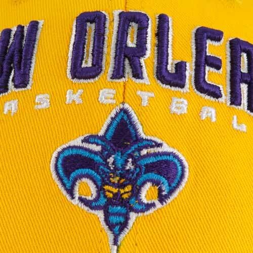 Mercadoria de Hornet de Nova Orleans: Adidas New Orleans Hornets Hornets Chapinho Ajuste da Irmandade Azul Gold-Creole