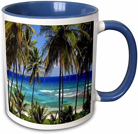 Cena do dia tropical de 3drose com palmeiras balançando e vislumbres de caneca de cerâmica do oceano azul, 11 oz
