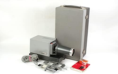 LEITZ PRADO UNIVERSAL 6X6 FROJEKTOR 2,8 150mm LEICA Projector W Case & Key