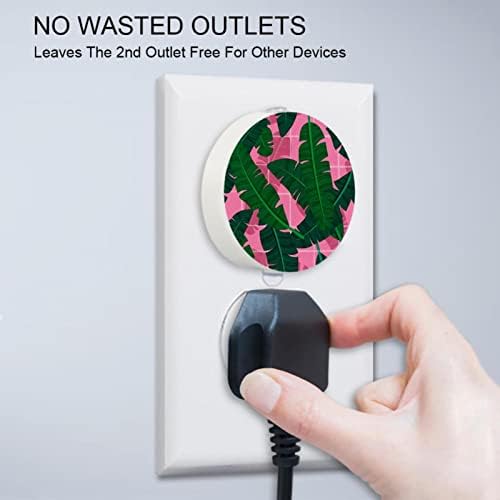 2 Pacote de plug-in Nightlight Night Night Light Banana Leaf em um fundo rosa com sensor de entroncamento para o