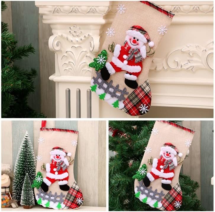 Meias de Natal. Saco de meias de Natal de pano e meias suspensas de Natal para decoração de festas e desenho animado