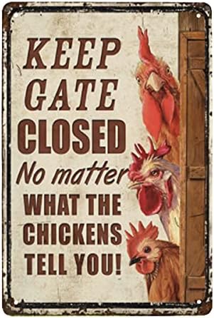 Fazenda de galinhas mantém o portão fechado Signo de lata de lata de metal
