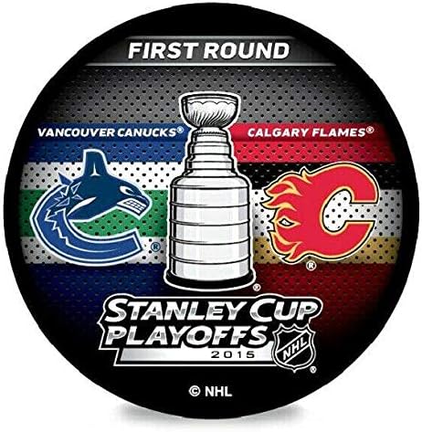2015 Stanley Cup Playoffs 1ª rodada Canucks vs Flames Official NHL Game Puck - Hockey Cards