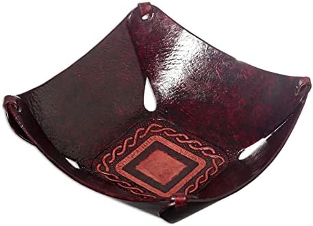 Novica Decorative Leather Catchall and Bandey Centerpipe, Brown, Lasso Janela '