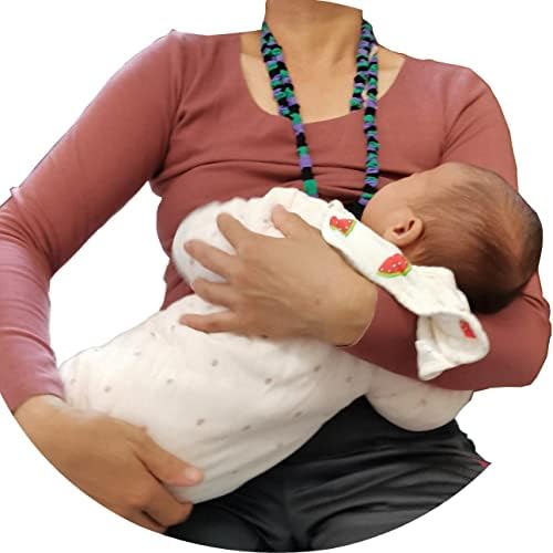 Facilitou a amamentação da mão da mãe, evite as roupas que cobrem o rosto do bebê