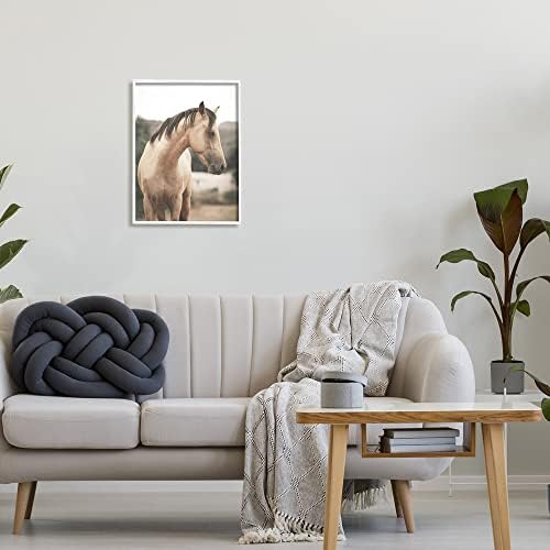 Stuell Industries Serene Countryside Paisaging Brown Horse Retrato, Design de Leah Straatsma