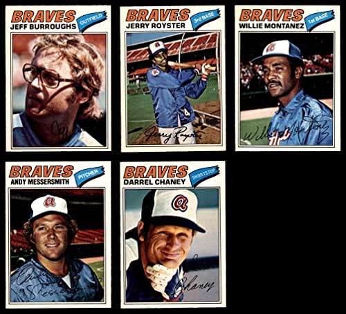 1977 O time de O-Pee-Chee Atlanta Braves definiu Atlanta Braves Ex/Mt Braves