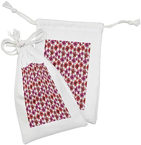 Conjunto de bolsas de tecido de flor lunarável de 2, repetindo composição de margaridas e poppys em cenário de escala de verde ornamental,
