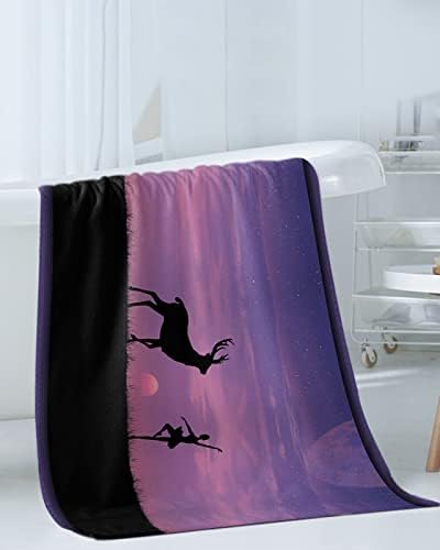 Toalha de veado florestal Conjuntos de toalhas para banheiro, banheira de microfibra cozinha cabelos de praia de ioga toalhas e panos de panos, púrpura selvagem de céu estrelado do sol dança de dança
