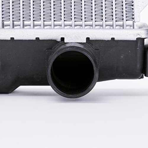 TYC 2321 Radiator Compatível com 2000-2006 Toyota Tundra