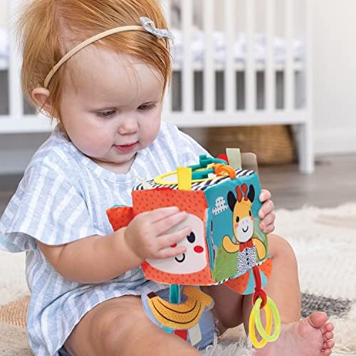 Infantino Peek & Seek Discovery Cube - Toy de desenvolvimento suave, espelho de Peek -a -Boo, anéis de clacker, sons