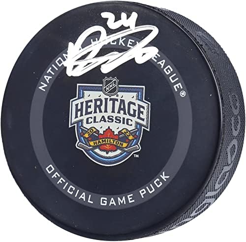 Dylan Cozens Buffalo Sabres autografou o 2022 Heritage Classic Official Game Puck - Autografado NHL Pucks