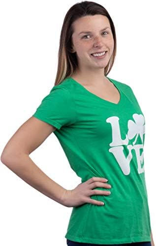 Amor shamrock | Funny St Pat's Paddy Patrick Patty's Green Heart Camiseta V para Mulheres