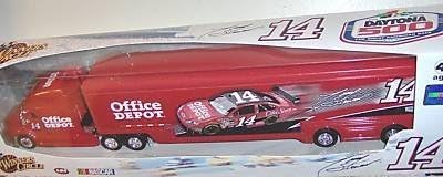 2009 51st Running Daytona 500 Edição Tony Stewart 14 Office Depot Old Spice Hauler Rig Rig Rig semi transportador 1/64 Círculo