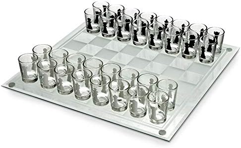 Conjunto de xadrez de vidro de bebida