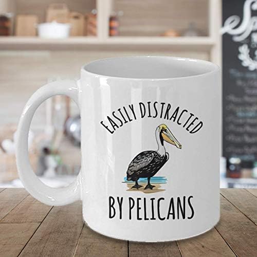Caneca pelicana, facilmente distraída por pelicanos, caneca de café engraçada, caneca para amantes de pelicana, xícara de pelicana