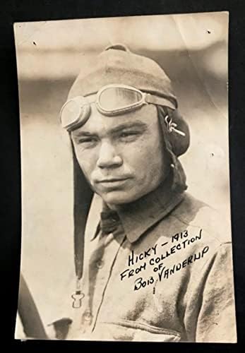 Por volta de 1917-1919 Denny Hickey, Auto Racer em foto de uniforme completa de E. A. Waterman - camisas de faculdade