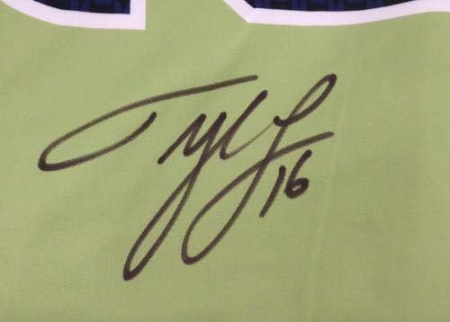 Seattle Seahawks Tyler Lockett autografou Ação emoldurada Ação Verde Rush Nike Jersey McS Holo Stock 160684 - Jerseys de camisas
