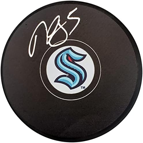 Mark Giordano autografou Official Seattle Kraken Logo Hockey Puck Fanatics Holo Stock #200871 - Pucks autografados da NHL