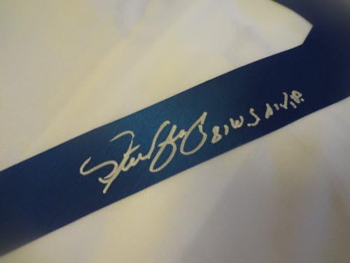 Steve Yeager Autografed Custom Jersey com prova, imagem de Steve assinando para nós, campeão da World Series, MVP, PSA/DNA autenticado